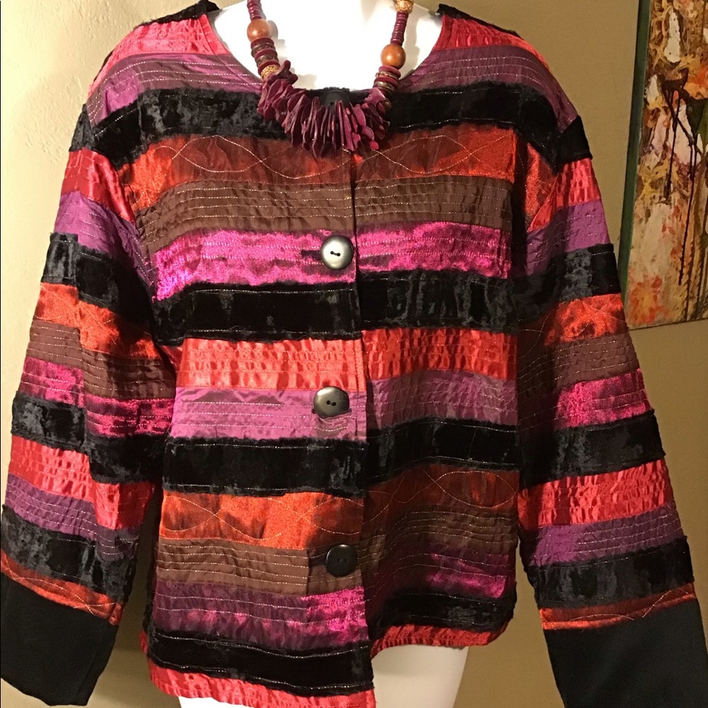 ❤️🌲Red & Jewel Toned Holiday Jacket! 🌲❤️